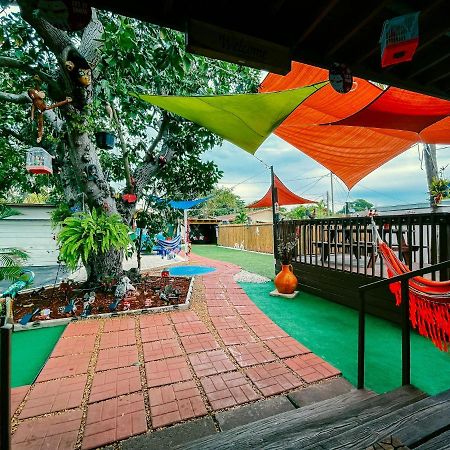 Hammocks & Mini-Golf! 10 Mins From Beach! Hollywood Exterior photo
