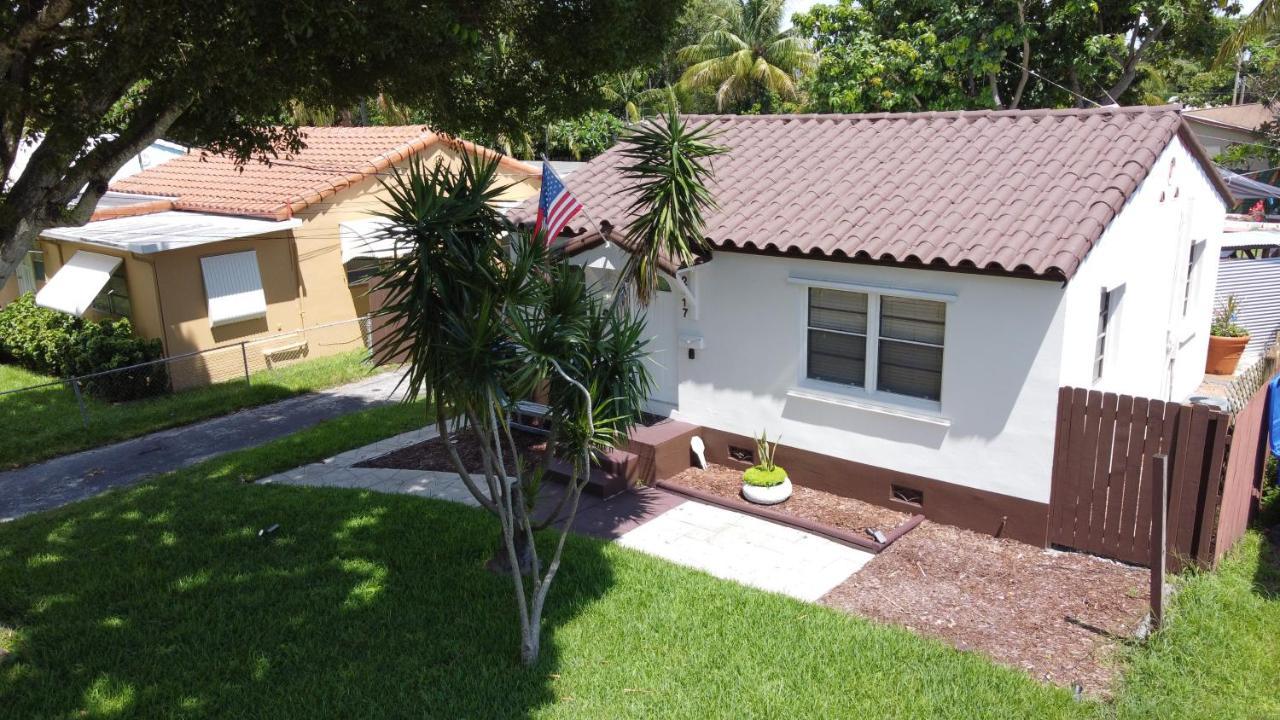 Hammocks & Mini-Golf! 10 Mins From Beach! Hollywood Exterior photo