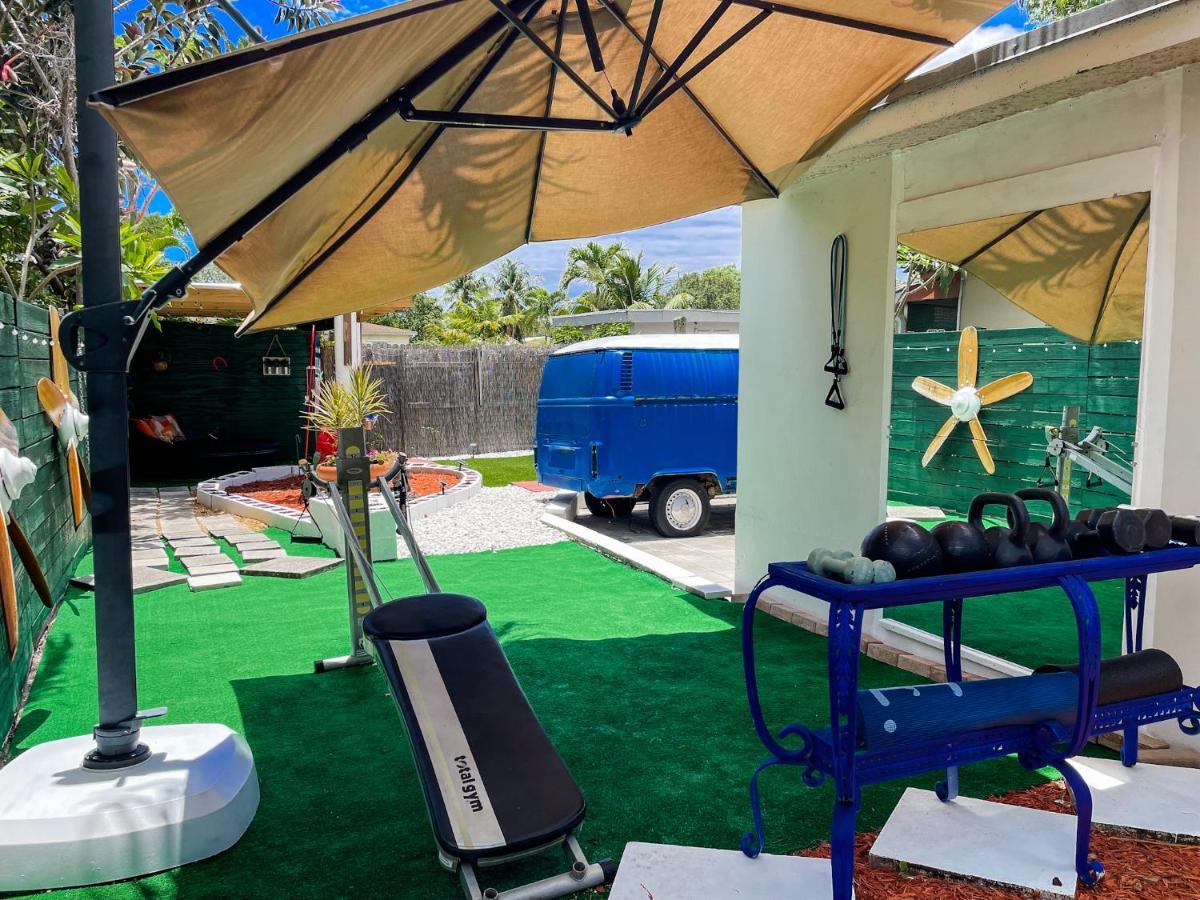Hammocks & Mini-Golf! 10 Mins From Beach! Hollywood Exterior photo
